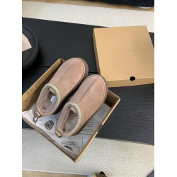 河南桑坡村皮毛一體雪地靴女2025新款復古民族風羊毛厚底加絨棉靴