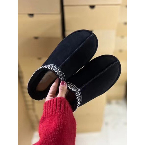 毛毛拖鞋女外穿2025冬新款皮毛一體男雪地靴女加絨加厚情侶雪地棉 毛毛拖鞋女外穿2025冬新款皮毛一體男雪地靴女加絨加厚情侶雪地棉