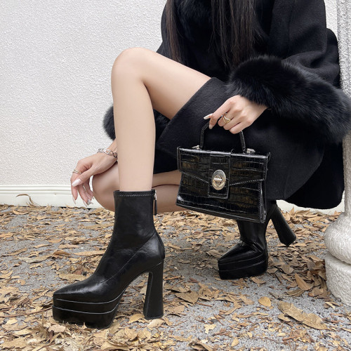 紅人鞋不累腳恨天高短靴女百搭小個子超高跟10cm秋冬防水台瘦瘦靴