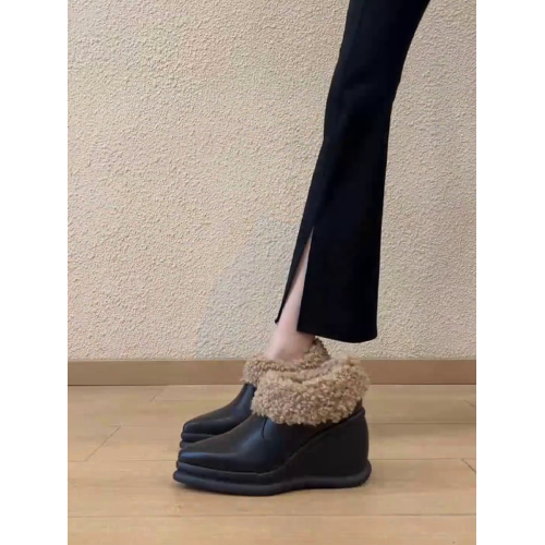 羊皮版~短筒尖頭坡跟加絨保暖小個子增高冬季新款小衆設計毛毛鞋 羊皮版~短筒尖頭坡跟加絨保暖小個子增高冬季新款小衆設計毛毛鞋
