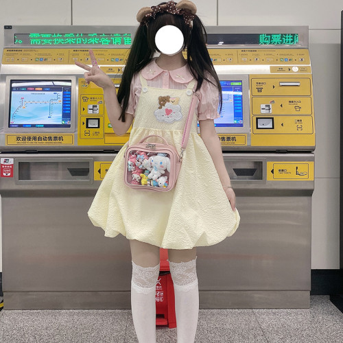 櫻桃醬 痛包通勤 自創小方包小小食量休閒日常手提包斜後後背包 櫻桃醬 痛包通勤 自創小方包小小食量休閒日常手提包斜後後背包