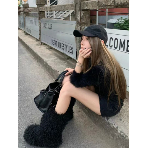 秋冬季新款歐美風毛毛雪地靴小衆辣妹保暖加厚毛毛靴黑色時尚百搭 秋冬季新款歐美風毛毛雪地靴小衆辣妹保暖加厚毛毛靴黑色時尚百搭