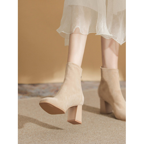 微先生絨面高跟短靴女 顯瘦不累腳短筒靴女 加絨粗跟杏色瘦瘦靴女