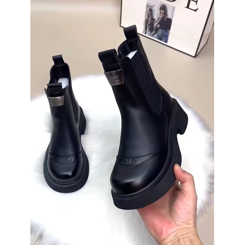 切爾西短靴女2025秋季新款百搭釦件英倫風馬丁靴厚底增高菸筒靴女 切爾西短靴女2025秋季新款百搭釦件英倫風馬丁靴厚底增高菸筒靴女