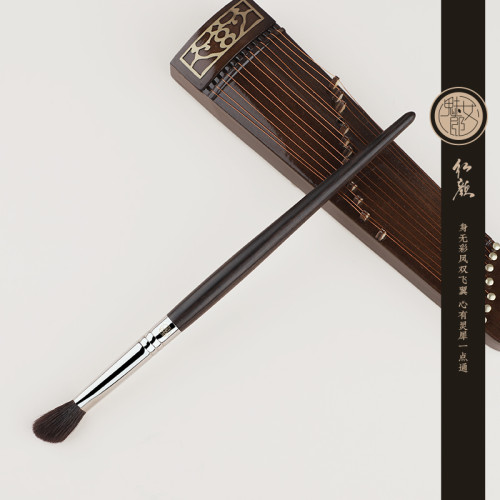 魅女郎紅顔150眼影刷斜頭小坡型動物軟毛眼部暈染刷一支裝化妝刷 魅女郎紅顔150眼影刷斜頭小坡型動物軟毛眼部暈染刷一支裝化妝刷