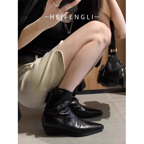 法式尖頭v口西部靴女切爾西2026新款秋復古褶皺瘦瘦靴粗跟短靴子 法式尖頭v口西部靴女切爾西2026新款秋復古褶皺瘦瘦靴粗跟短靴子