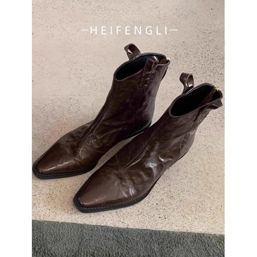 法式尖頭v口西部靴女切爾西2026新款秋復古褶皺瘦瘦靴粗跟短靴子 法式尖頭v口西部靴女切爾西2026新款秋復古褶皺瘦瘦靴粗跟短靴子