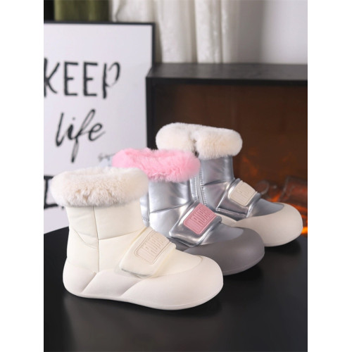 時尚雪地靴女2026年冬季新款增高百搭厚底舒適輕便高級女士休閒鞋 時尚雪地靴女2026年冬季新款增高百搭厚底舒適輕便高級女士休閒鞋