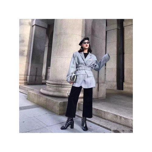 經典MM6同款分趾tabi分趾鞋高跟短靴女豬蹄羊蹄馬蹄短靴豬腳中筒