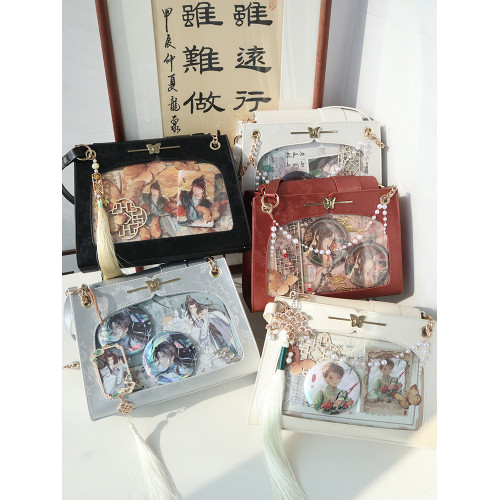 嗚咚小鋪原創日常透明斜背二次元徽章吧唧古風痛包女【春山蝶令】