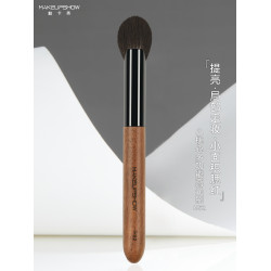 魅卡秀小桃心多功能高光刷侷部定妝腮紅暈染刷一支裝化妝刷子H52