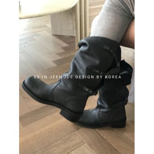 小池在首爾秋冬季新款小衆可繙折兩穿皮帶釦堆堆靴軟皮圓頭機車靴