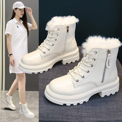 品牌特價真皮雪地靴女2025冬季新款圓頭厚底休閒輕便軟底馬丁靴