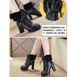 2025冬新款雪地靴毛毛短靴加絨高跟鞋防水台粗跟白色馬丁靴大棉女