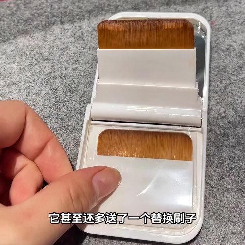 不吃粉的粉底刷！扁頭一字型化妝刷無痕底妝可攜式超薄平頭化妝師