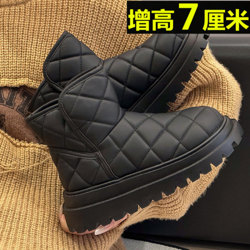 7cm內增高雪地靴女冬季厚底輕便顯腳小時尚格子真皮防滑大棉短靴5 7cm內增高雪地靴女冬季厚底輕便顯腳小時尚格子真皮防滑大棉短靴5