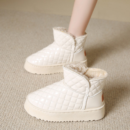 皮面防水雪地靴女冬季小個子增高厚底防滑加絨加厚東北保暖大棉鞋 皮面防水雪地靴女冬季小個子增高厚底防滑加絨加厚東北保暖大棉鞋