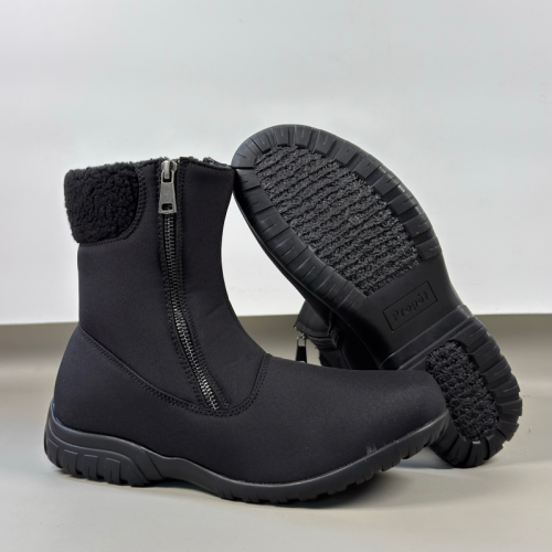 售105美元!出美輕便戶外防潮防水防鹽抗寒女鞋冬季加絨保暖雪地靴