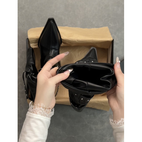 南在南方黑色高級感粗跟長筒靴女款2025新款秋冬配裙子百搭騎士靴 南在南方黑色高級感粗跟長筒靴女款2025新款秋冬配裙子百搭騎士靴