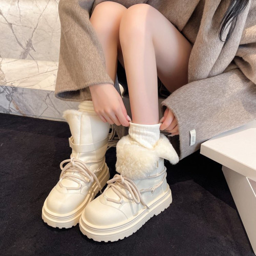 東北哈爾濱長白山防水防滑雪地靴女加絨加厚靴子厚底旅遊穿搭棉鞋