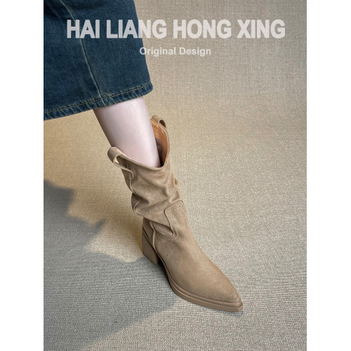 羊皮版~復古尖頭粗跟短靴女新款顯瘦褶皺堆堆西部騎士靴馬丁靴子