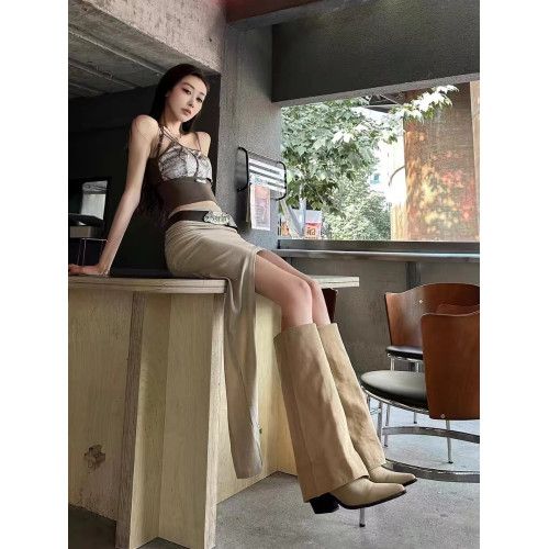 尖頭褲琯靴2024年秋季新款顯瘦長筒靴女不過膝百搭粗跟西部牛仔靴