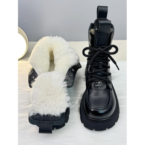 2025冬季白色雪地靴女加厚防滑棉鞋羊毛靴皮毛一體短靴真皮馬丁靴