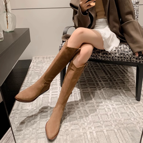 香港2026復古西部靴磨砂牛皮v口長筒靴尖頭中粗跟顯瘦棕色騎士靴