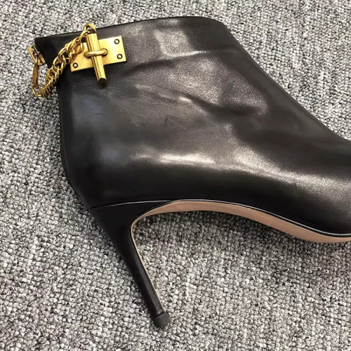 歐洲站尖頭細跟杏色短靴女高跟鞋秋2026年秋冬新款真皮鞋鏈條靴子