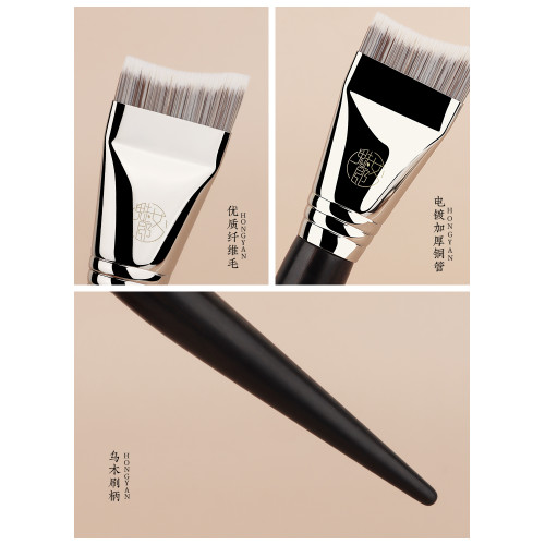 魅女郎紅顔072月牙型粉底刷輕薄無痕扁弧形面膜粉底液專用化妝刷 魅女郎紅顔072月牙型粉底刷輕薄無痕扁弧形面膜粉底液專用化妝刷