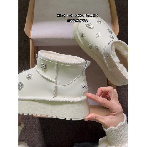 白色水鑽厚底百搭增高雪地靴女2025冬季新款加絨加厚保暖短筒棉鞋