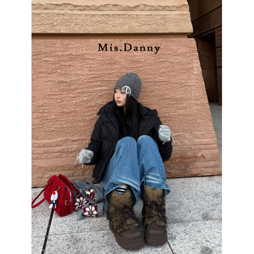 Misdanny與愛私奔防滑毛毛雪地靴女2025冬加厚絨棉鞋大頭厚底短靴