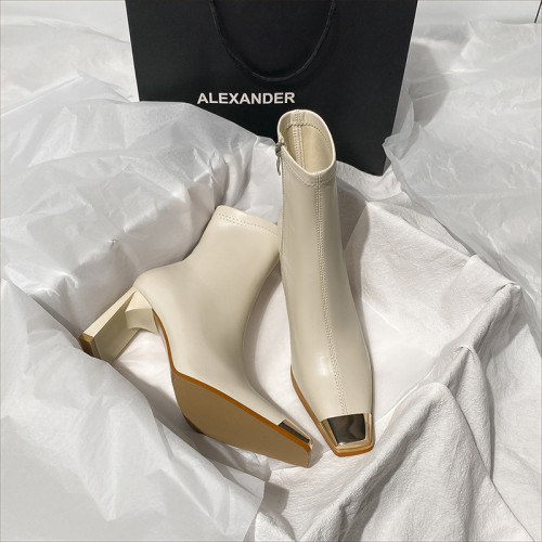 西施金屬頭白色高跟短靴女2025秋冬新款韓版方頭粗跟彈力瘦瘦靴女