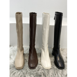 米色靴子長筒靴2026春秋新款女行靴不過膝長靴高筒靴2025時裝靴子