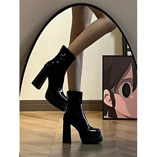 英倫風超高跟靴子女韓版時尚粗跟後拉鍊瘦瘦短靴2026年秋冬季新款