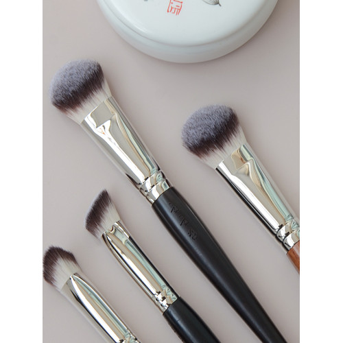 shoushoulang/受受狼古韻 Y131 Y132三角高光提亮 坡型腮紅膏液刷