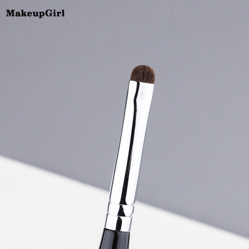 魅女郎臥蠶刷小馬毛眼部細節刷下眼瞼刷小號眼影刷可攜式單支眼尾刷 魅女郎臥蠶刷小馬毛眼部細節刷下眼瞼刷小號眼影刷可攜式單支眼尾刷