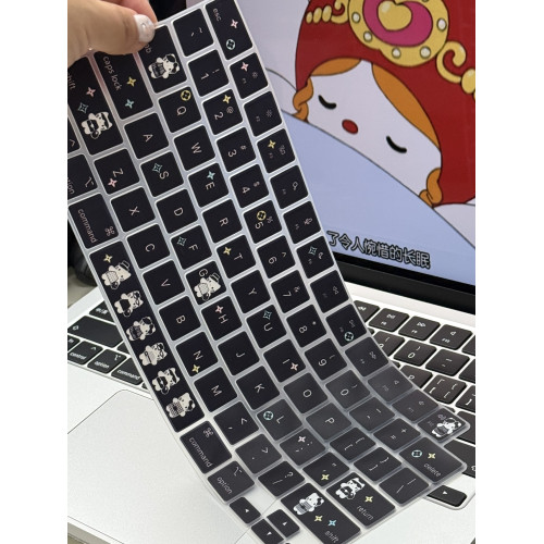 汪三嵗「黑皮kitty」黑色彩繪鍵盤膜適用華爲蘋果筆電防水防汙 汪三嵗「黑皮kitty」黑色彩繪鍵盤膜適用華爲蘋果筆電防水防汙
