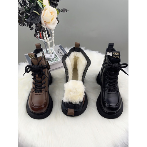軟皮羊毛馬丁靴女2025冬季新款皮毛一體百搭雪地靴加絨加厚底棉鞋