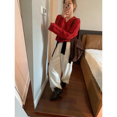 韓版高級感真皮小短靴女新款百搭尖頭平底裸靴顯瘦後拉鍊切爾西靴