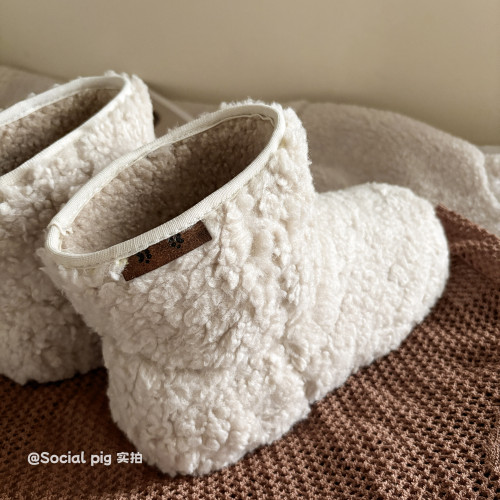 Social pig 冬季毛毛鞋靴套筒羊羔毛棉鞋中筒保暖加絨雪地靴女 Social pig 冬季毛毛鞋靴套筒羊羔毛棉鞋中筒保暖加絨雪地靴女