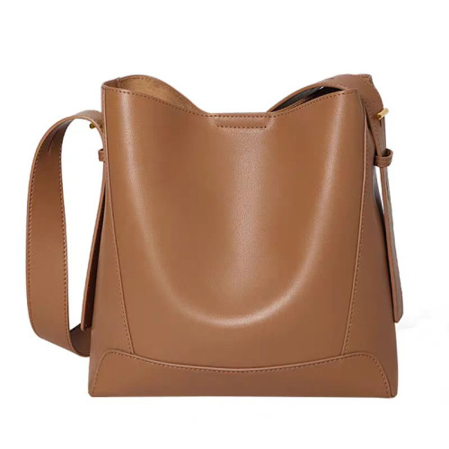 URDUDU真皮水桶包單肩斜後後背包女2026新款休閒百搭大容量通勤托特包 URDUDU真皮水桶包單肩斜後後背包女2026新款休閒百搭大容量通勤托特包