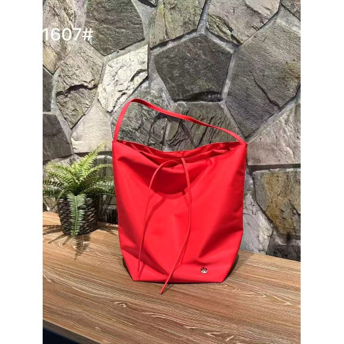 慵懶風復古尼龍布水桶包2025新款百搭托特包大容量單肩學生上課包