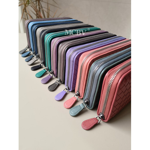 MCBV羊皮手工編織手拿包真皮拉鍊包手機包卡包現金收納一體包