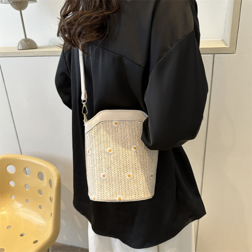 潮流流行時尚小清新洋氣草編包女2023夏編織蕾絲水桶包單肩斜後後背包