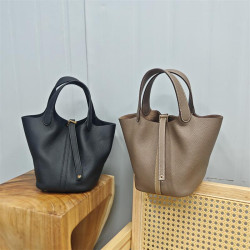 進口頭層TOGO牛皮菜籃子母手提簡約歐貨專櫃真皮歐貨百搭包女士包