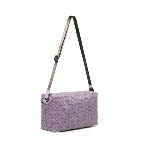 時尚矽膠馬鞍包幾何菱格相機包男女款單肩斜後後背包方盒枕頭包 時尚矽膠馬鞍包幾何菱格相機包男女款單肩斜後後背包方盒枕頭包