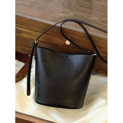 包包復古時尚通勤水桶包女新款休閒百搭單肩腋下包小衆洋氣斜後後背包