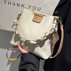 今年流行手提水桶包包女春夏2025新款潮高級感百搭單肩斜背水桶包