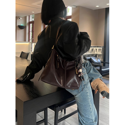 大容量通勤托特包女2025新款高級感小衆子母單肩包百搭時尚斜後後背包 大容量通勤托特包女2025新款高級感小衆子母單肩包百搭時尚斜後後背包